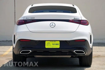 2025 Mercedes-Benz GLC 300 4MATIC - miniatura 9