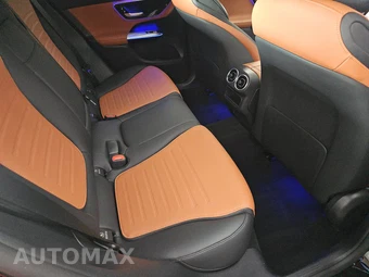 2025 Mercedes-Benz GLC 300 4MATIC - miniatura 14