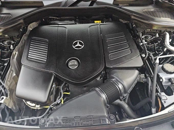 2025 Mercedes-Benz GLC 300 4MATIC - miniatura 16