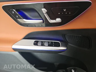 2025 Mercedes-Benz GLC 300 4MATIC - miniatura 18