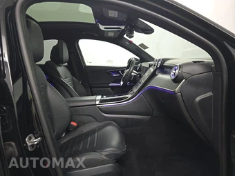 2025 Mercedes-Benz GLC 300 4MATIC - miniatura 8