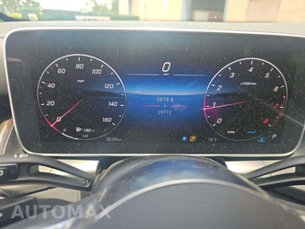 2025 Mercedes-Benz GLC 300 4MATIC – miniatura 9