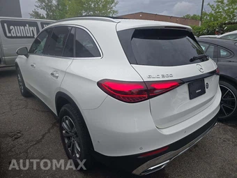 2025 Mercedes-Benz GLC 300 4MATIC - miniatura 2