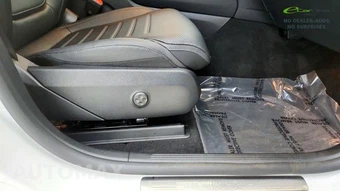 2025 Mercedes-Benz GLC 300 4MATIC - miniatura 37