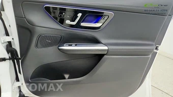 2025 Mercedes-Benz GLC 300 4MATIC - miniatura 38