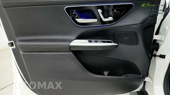 2025 Mercedes-Benz GLC 300 4MATIC - miniatura 50
