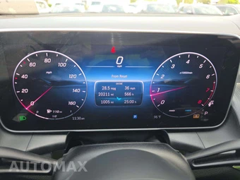 2025 Mercedes-Benz GLC 300 4MATIC – miniatura 6