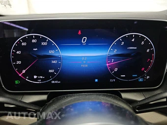 2025 Mercedes-Benz GLC 300 4MATIC - miniatura 12