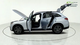 2025 Mercedes-Benz GLC 300 4MATIC - miniatura 12