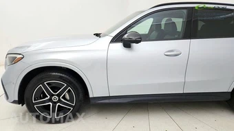 2025 Mercedes-Benz GLC 300 4MATIC - miniatura 22