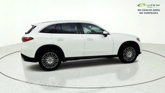 2025 Mercedes-Benz GLC 300 4MATIC - miniatura 8