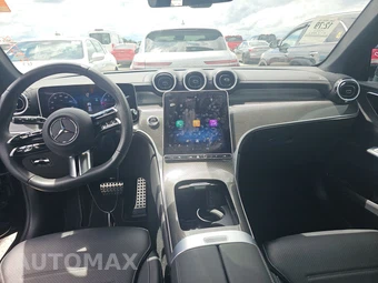 2025 Mercedes-Benz GLC 300 – miniatura 11