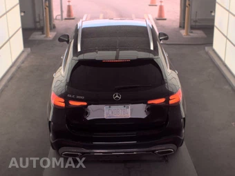 2025 Mercedes-Benz GLC 300 - miniatura 6