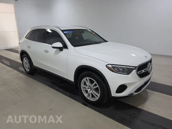 2025 Mercedes-Benz GLC 300 - miniatura 3