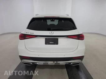 2025 Mercedes-Benz GLC 300 - miniatura 5