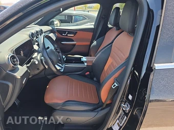 2025 Mercedes-Benz GLC 300 – miniatura 13