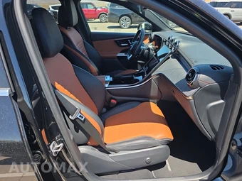 2025 Mercedes-Benz GLC 300 – miniatura 14