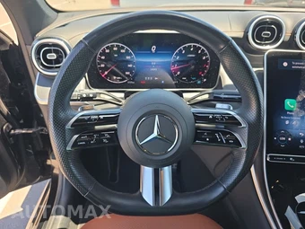 2025 Mercedes-Benz GLC 300 – miniatura 16