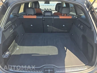 2025 Mercedes-Benz GLC 300 – miniatura 23