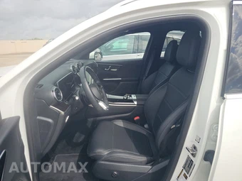2025 Mercedes-Benz GLC 300 – miniatura 7