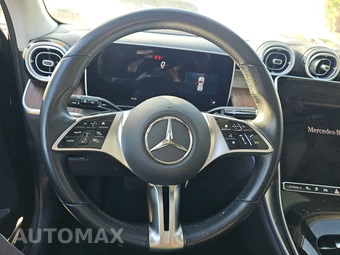 2025 Mercedes-Benz GLC 350e – miniatura 10