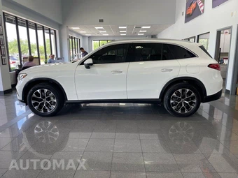 2025 Mercedes-Benz GLC 350e - miniatura 2