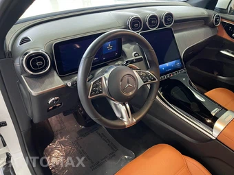 2025 Mercedes-Benz GLC 350e - miniatura 24