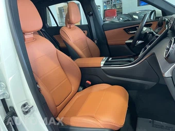 2025 Mercedes-Benz GLC 350e - miniatura 39