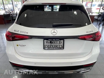 2025 Mercedes-Benz GLC 350e - miniatura 4