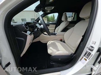 2025 Mercedes-Benz GLC 350e - miniatura 3