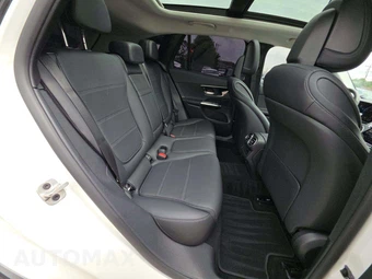2025 Mercedes-Benz GLC 350e - miniatura 13