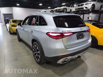 2025 Mercedes-Benz GLC 350e - miniatura 2