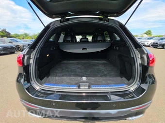 2025 Mercedes-Benz GLC 350e - miniatura 11