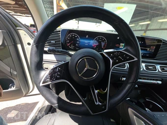 2025 Mercedes-Benz GLE 350 - miniatura 16