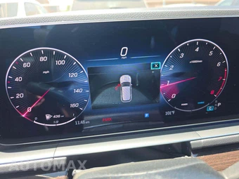 2025 Mercedes-Benz GLE 350 - miniatura 9
