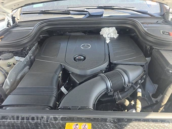 2025 Mercedes-Benz GLE 350 - miniatura 15