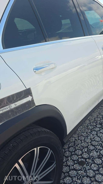 2025 Mercedes-Benz GLE 350 - miniatura 23
