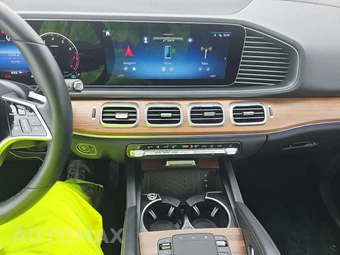 2025 Mercedes-Benz GLE 350 4MATIC - miniatura 17