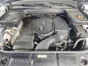 2025 Mercedes-Benz GLE 450e 4MATIC - miniatura 16