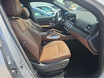 2025 Mercedes-Benz GLS 450 4MATIC - miniatura 14