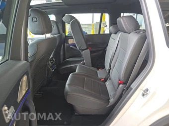 2025 Mercedes-Benz GLS 450 4MATIC - miniatura 13