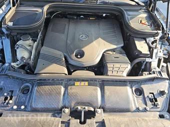 2025 Mercedes-Benz GLS 450 4MATIC - miniatura 15