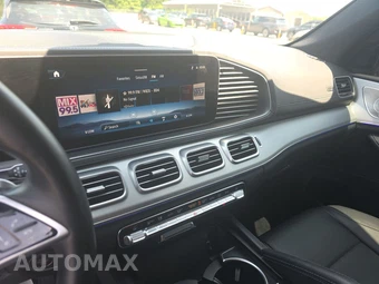 2025 Mercedes-Benz GLS 450 4MATIC - miniatura 17