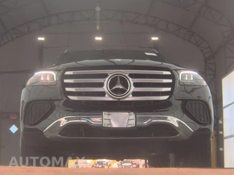 2025 Mercedes-Benz GLS 450 4MATIC - miniatura 3