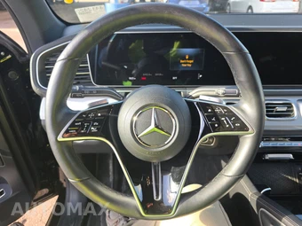2025 Mercedes-Benz GLS 450 4MATIC - miniatura 10