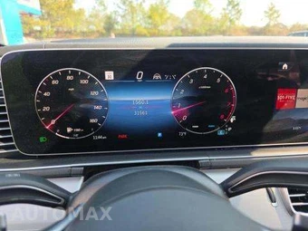 2025 Mercedes-Benz GLS 450 4MATIC - miniatura 9