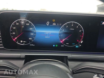 2025 Mercedes-Benz GLS 450 4MATIC - miniatura 12