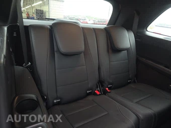 2025 Mercedes-Benz GLS 450 4MATIC - miniatura 14
