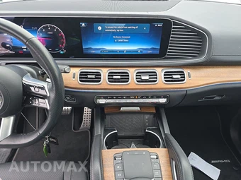 2025 Mercedes-Benz GLS 450 4MATIC - miniatura 11