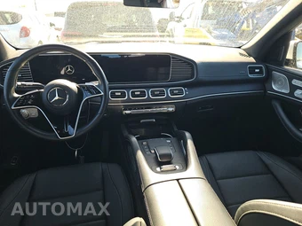 2025 Mercedes-Benz GLS 450 4MATIC - miniatura 11